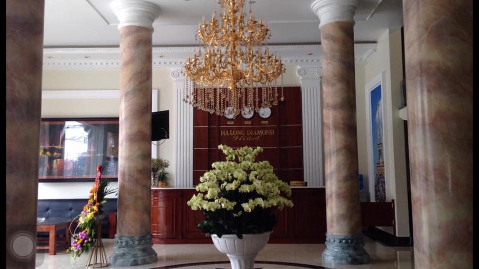 34162894_2053221995000734_8869590284988579840_n