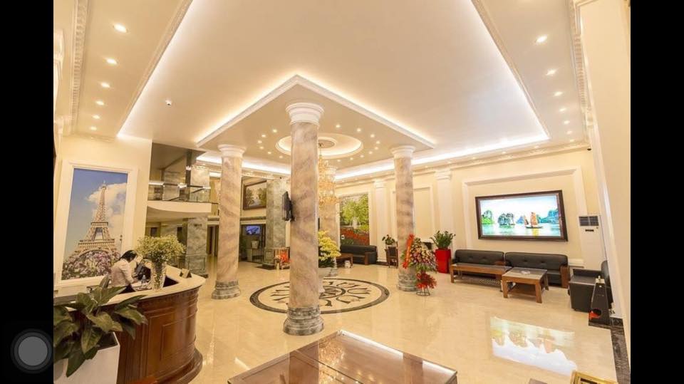 34175701_2053221918334075_8462941419898667008_n