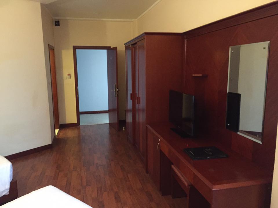 34189157_2053221125000821_8509001950556061696_n