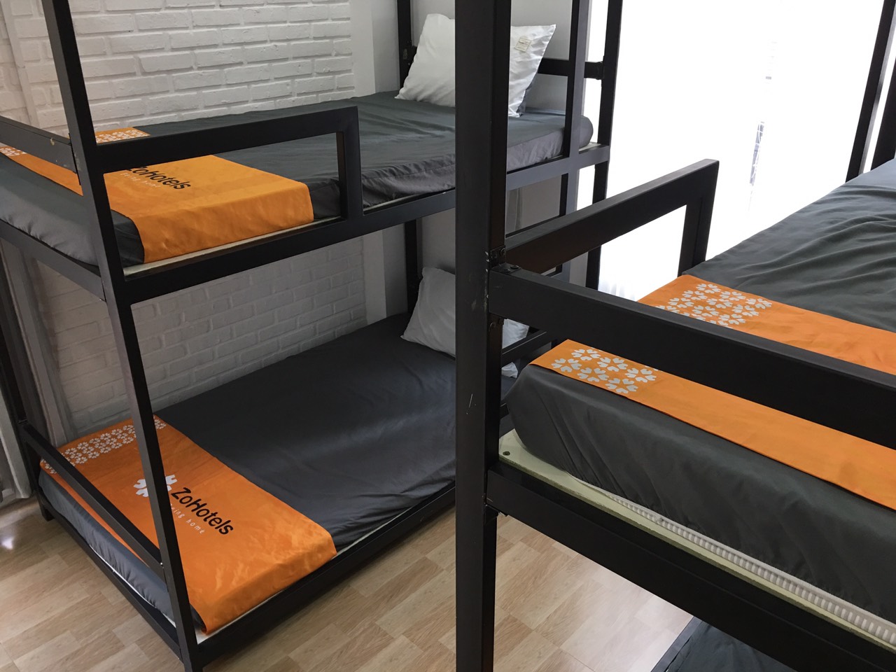 63081689e2b41bea42a5